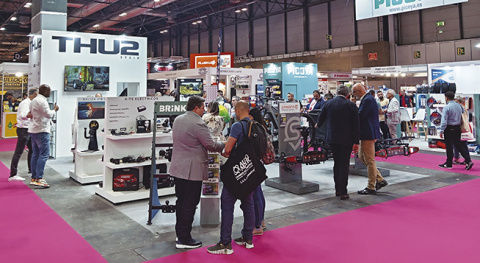 THU2 Spain expone su amplia oferta en enganches y accesorios de transporte
