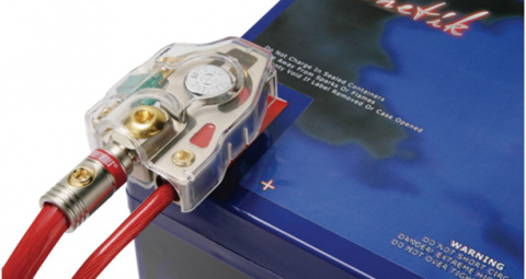 ¿Por qué es importante la sección del cable en el car audio?